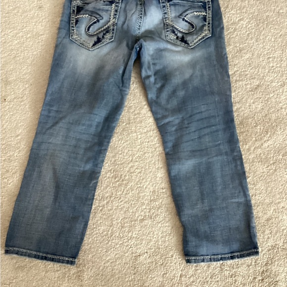 Silver jean capris - Picture 4 of 5